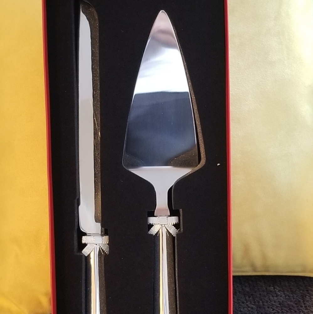 Kate Spade Two-piece Dessert Set